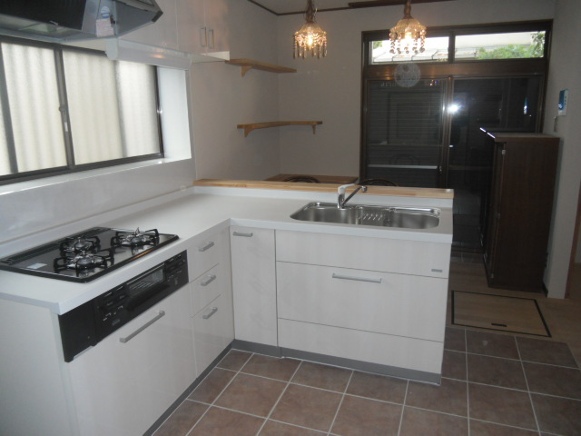 アンティーク雑貨が似合うフレンチスタイルの家