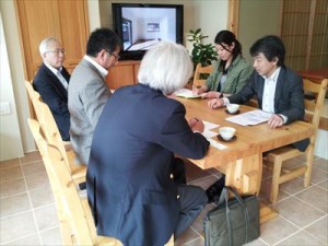 八王子花火大会打ち合わせ中_R