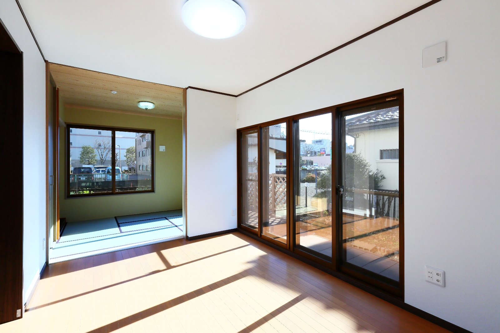 ハウスメーカー系鉄骨住宅の増築 二世帯全面リフォーム 八王子 日野 昭島のリノベーション リフォームはエンラージ八王子