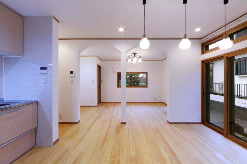 自然素材にこだわった中古のデザインリノベーション