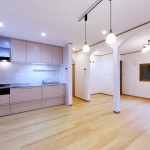 自然素材にこだわった中古のデザインリノベーション