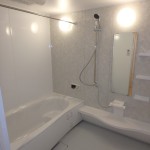 アクアマーブル人工大理石浴槽のユニットバス