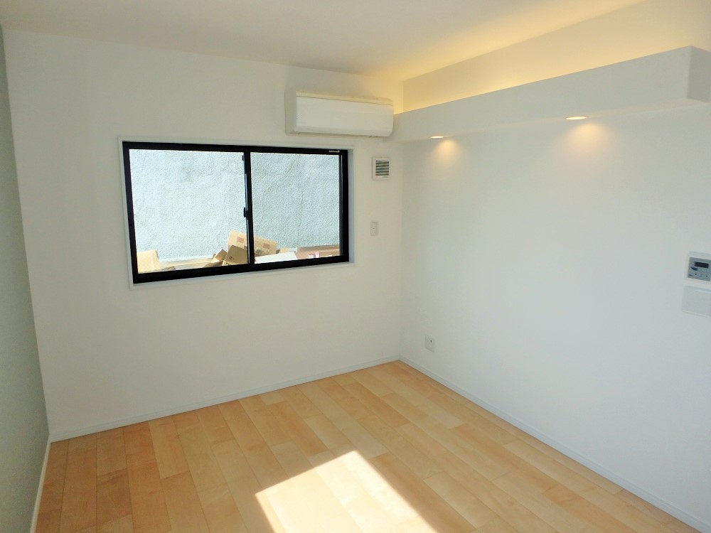 鉄骨造の2階をスケルトンにして、ホテルライクにリノベーション!