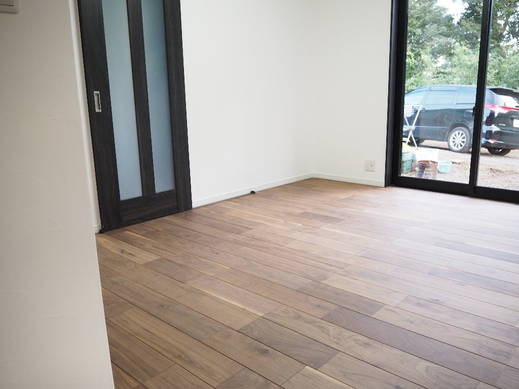 和室2部屋を高級感溢れる広々LDKに大改造!