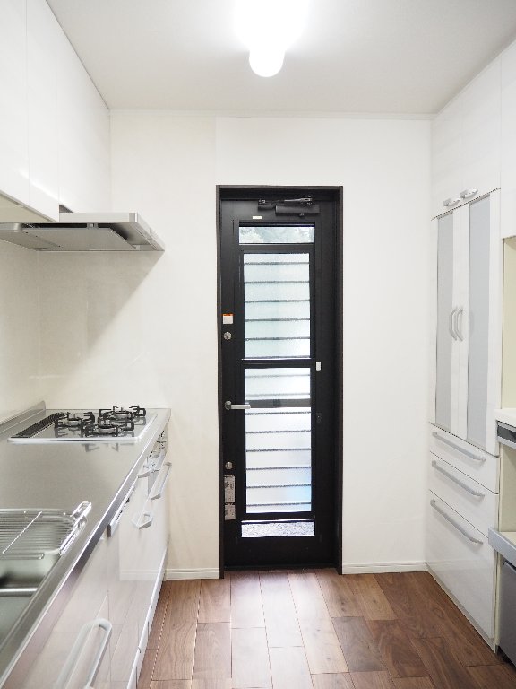 和室2部屋を高級感溢れる広々LDKに大改造!