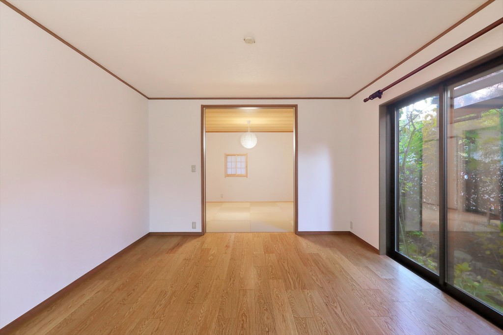 物件探しからリノベーションまで完全ワンストップ!西海岸をイメージした中古リノベーション!