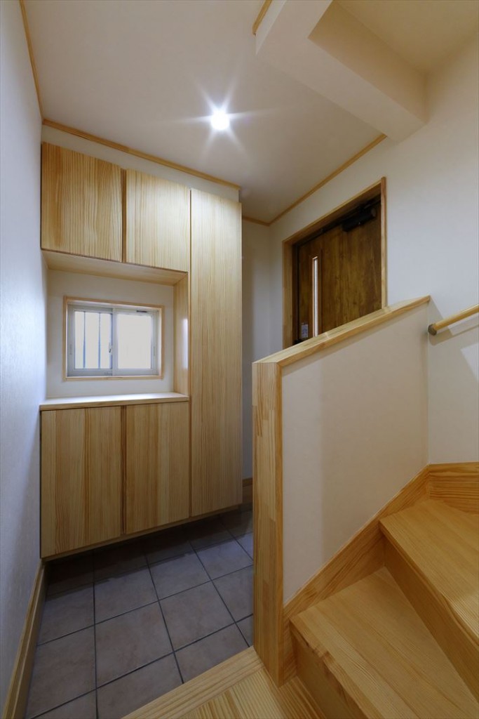 ENLARGE オリジナル!中古の注文住宅 “新、古築。”第一弾、堂々完成!