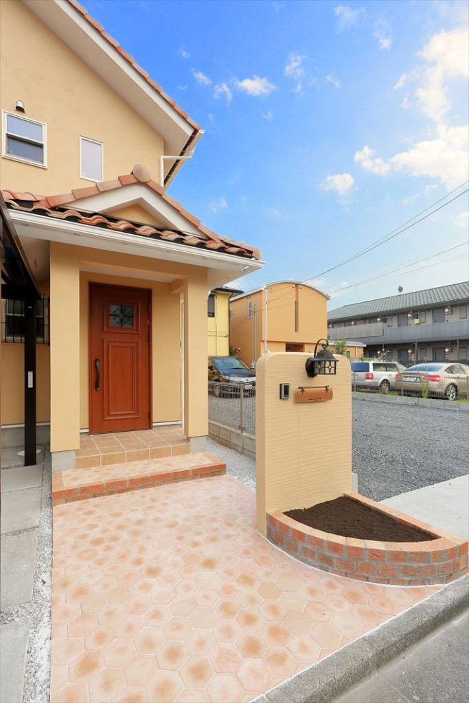 南欧スタイルの新築外構