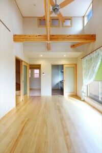 無垢の木の床材