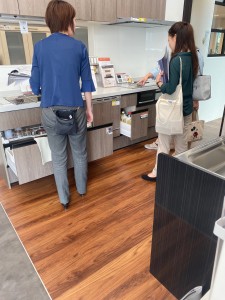 キッチン引出し