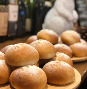 焼きたて自家製パン