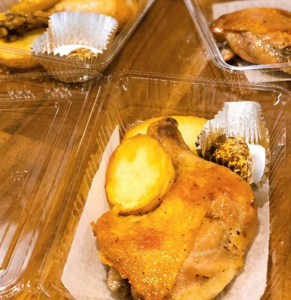 骨付き鶏もも肉のコンフィ