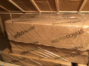 オーガニック断熱材　ドイツ製『STEICO』(シュタイコ) の施工