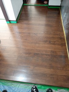 無垢フローリングの塗装