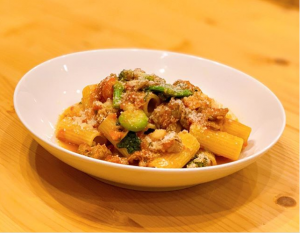 仔羊と春野菜のリガトーニ