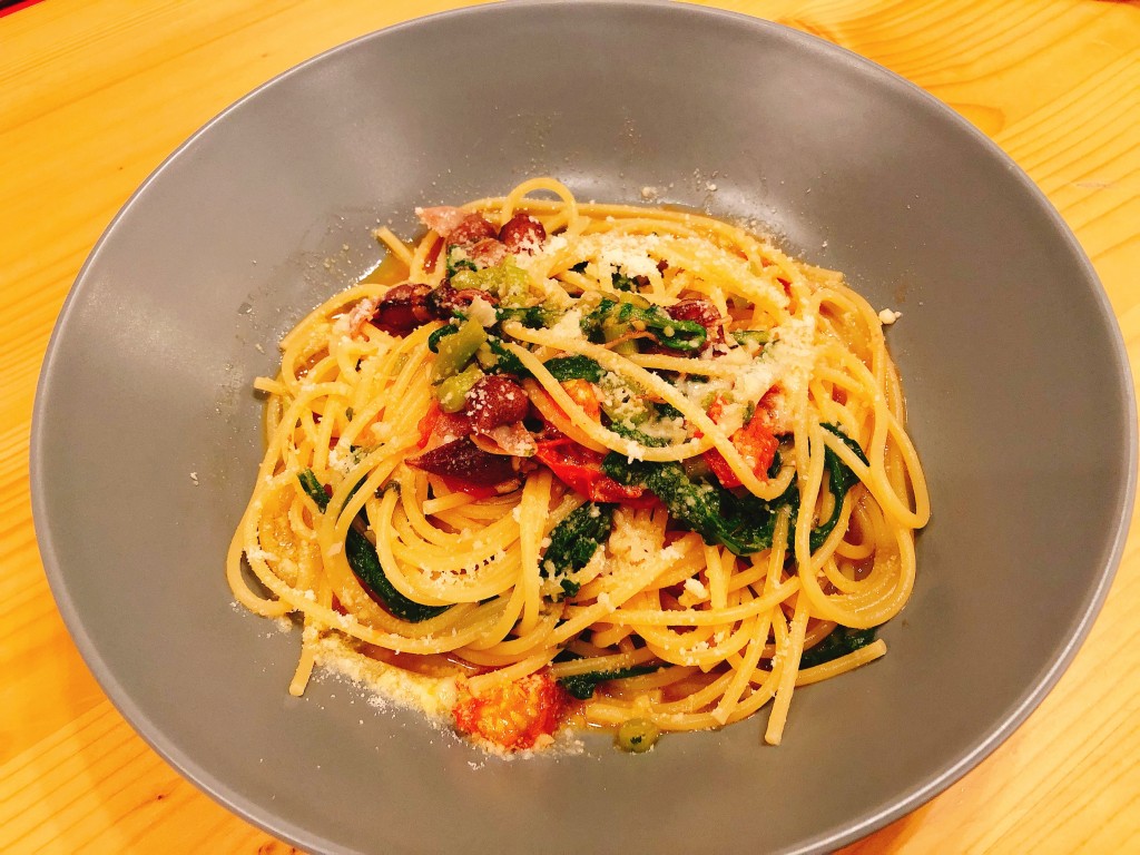 ホタルイカと春菊のパスタ