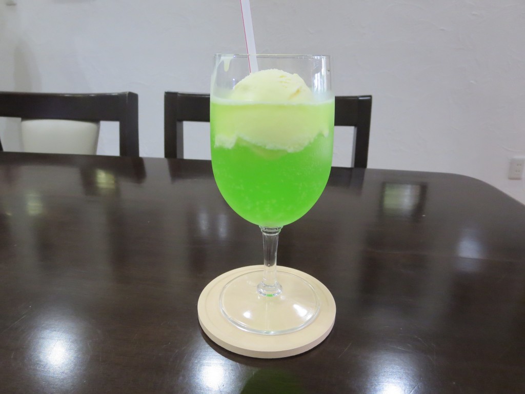 クリームソーダ