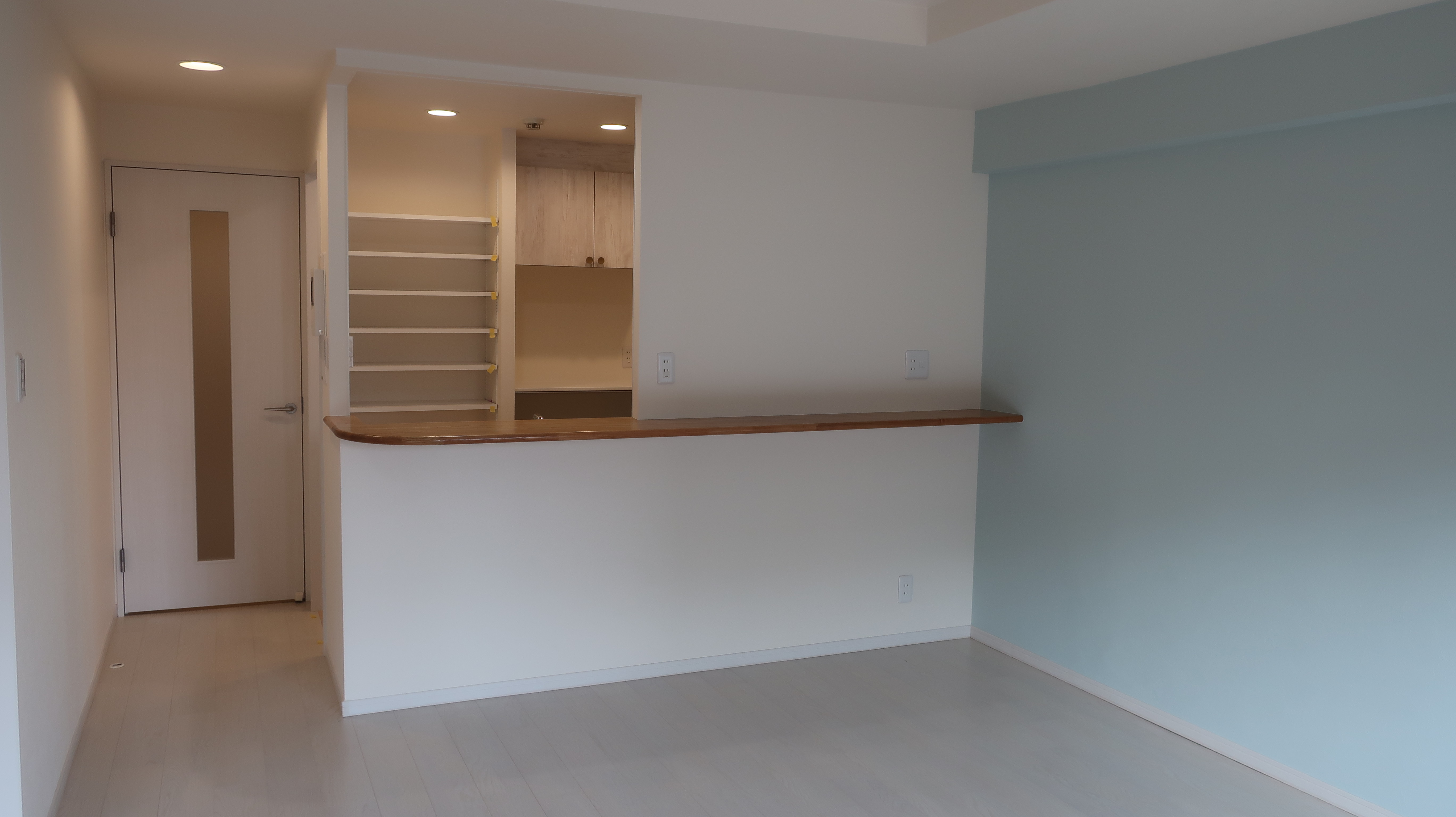 とても美しい仕上がりで、すぐ住めないのが残念でたまりません。