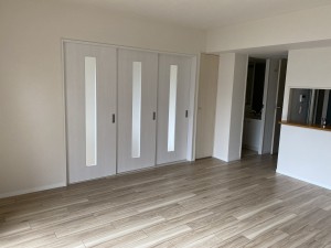 床暖房を既存利用したマンション全面リフォーム完成