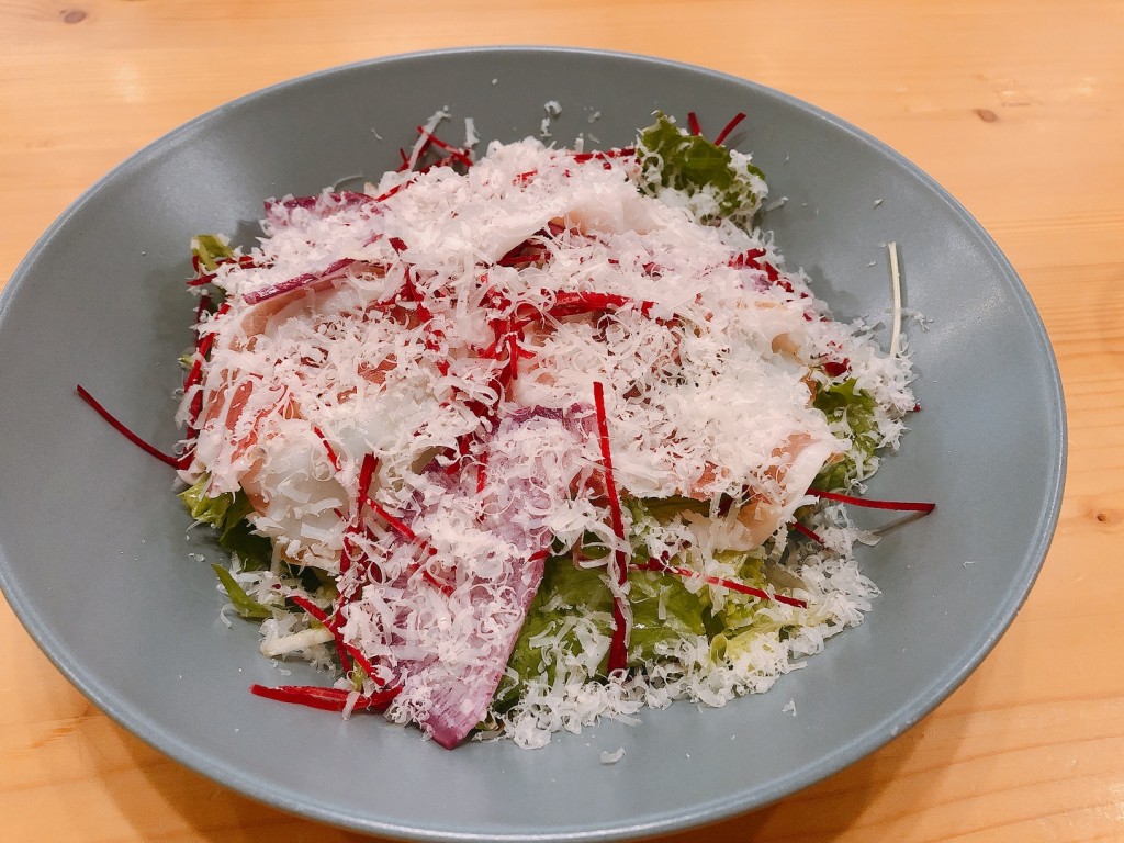 トリュフ入りパンチェッタのサラダ