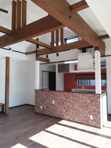 お洒落な２世帯化リフォーム進行中！