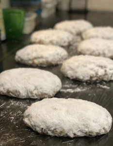 カフェ💛エンラージ＊Merry Xmas！シュトーレン販売中✨