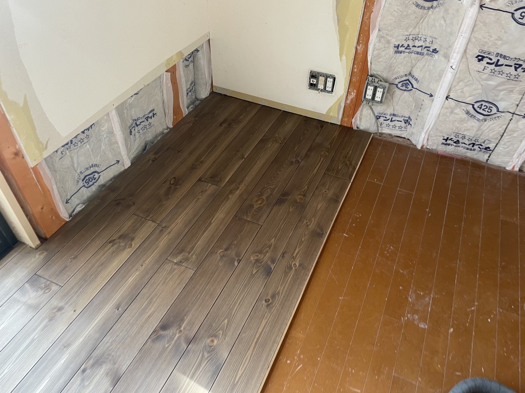 床施工