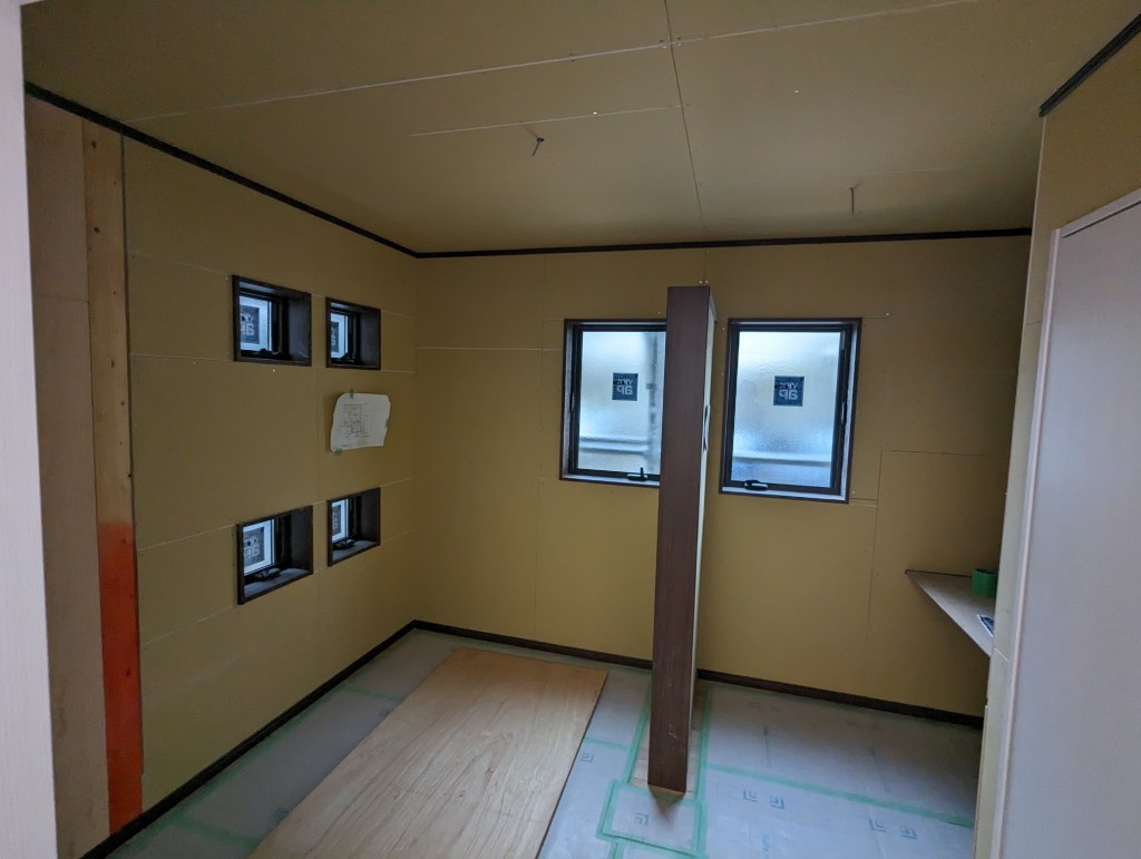 PXL_20230313_081555125