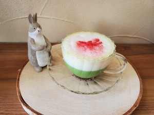 桜と抹茶のラテ