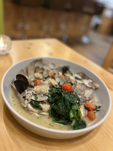 カフェ💛エンラージ＊シェフおすすめの魚料理✨