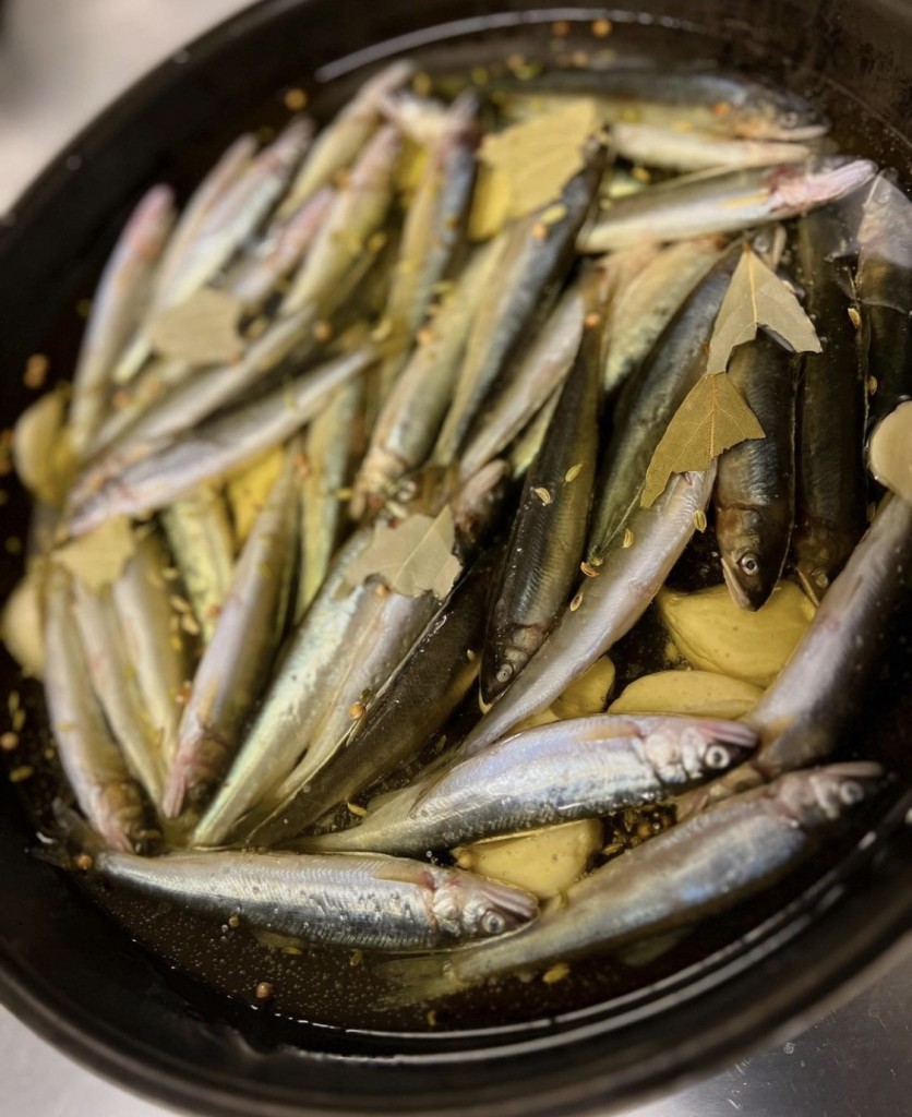 稚鮎のコンフィ