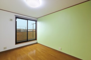 洋室イエローグリーン