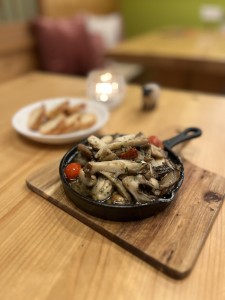 カフェ💛エンラージ＊シェフのおすすめメニュー✨