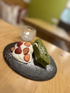 カフェ💛エンラージ＊最新おすすめスイーツ🍰