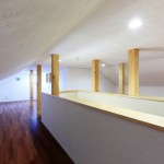 店舗併用住宅を自然素材の二世帯住宅に建て替え