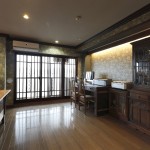 アンティークが映える高級仕様のマンションリフォーム