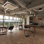 府中市・エンラージデザインのおしゃれな美容室