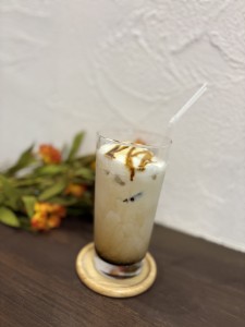 黒蜜きなこラテ　アイス