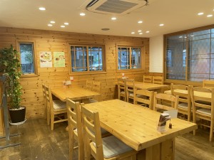 カフェエンラージ＋SEデザインも【ショールーム】になっています✨