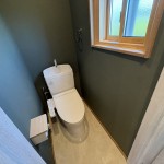 自然光を採りこんだ明るい住まいへとフルリノベーション