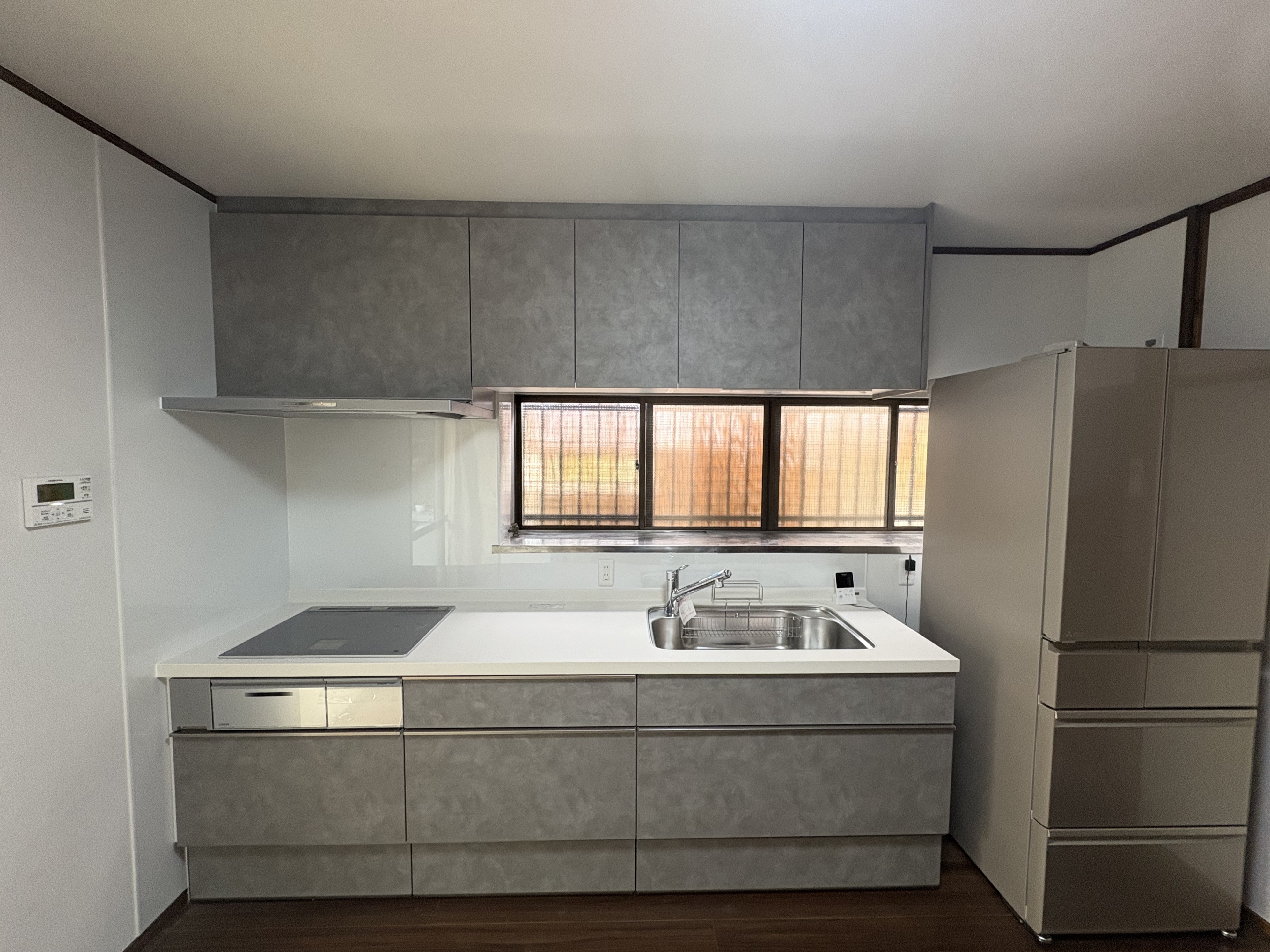 たまたま行った相談会で、とても感じが良かったので他社を見る事なく決めさせていただきました。