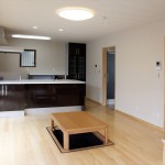 自然素材の温かみを生かした店舗兼用住宅