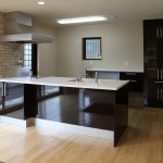 自然素材の温かみを生かした店舗兼用住宅