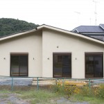 全面バリアフリーの自然素材住宅