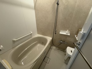 ご両親から受け継いだ築38年のご実家を快適空間に！①