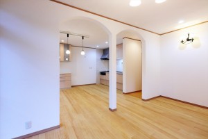 アーチ開口照明_R