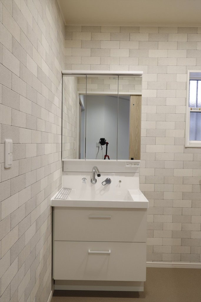 二世帯住宅の1階をフルリノベーション