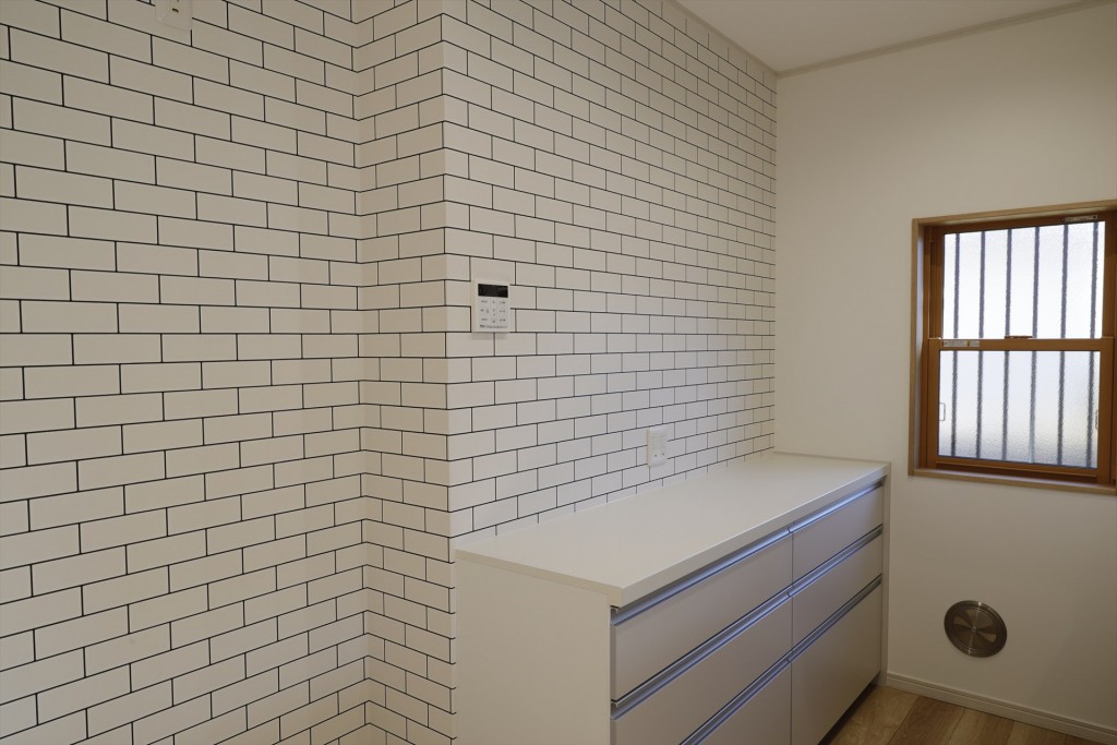 二世帯住宅の1階をフルリノベーション