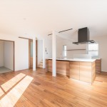 中古戸建てをライフスタイルにマッチした開放的な間取りにリノベーション