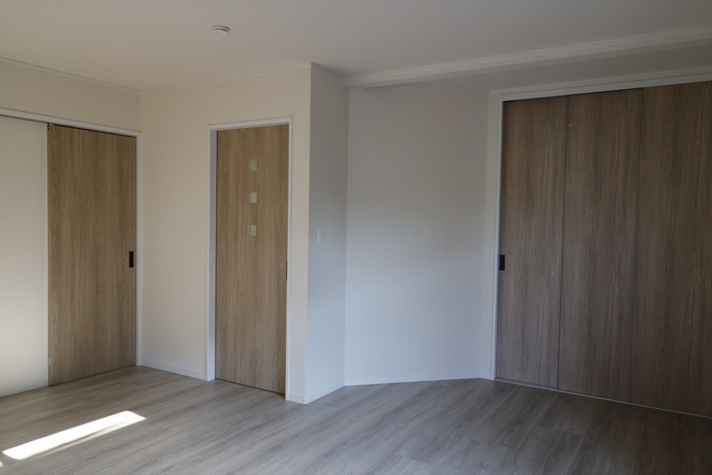 二世帯住宅の1階をフルリノベーション